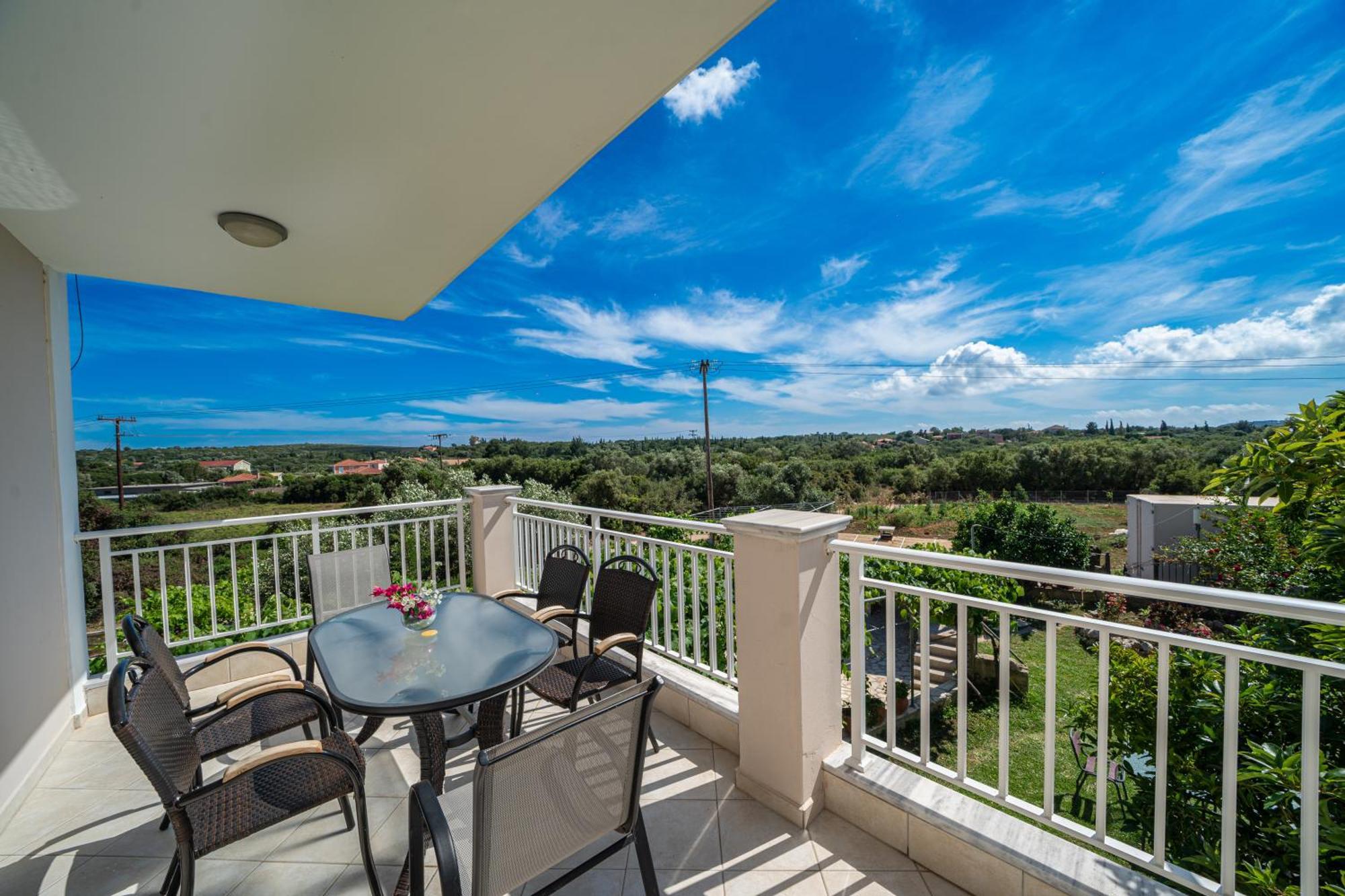 Dimitra'S House Apartment อาร์กอสโตลี ภายนอก รูปภาพ