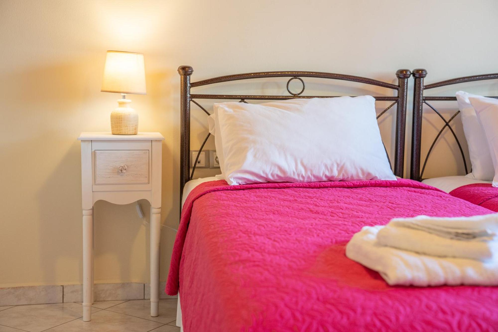 Dimitra'S House Apartment อาร์กอสโตลี ภายนอก รูปภาพ