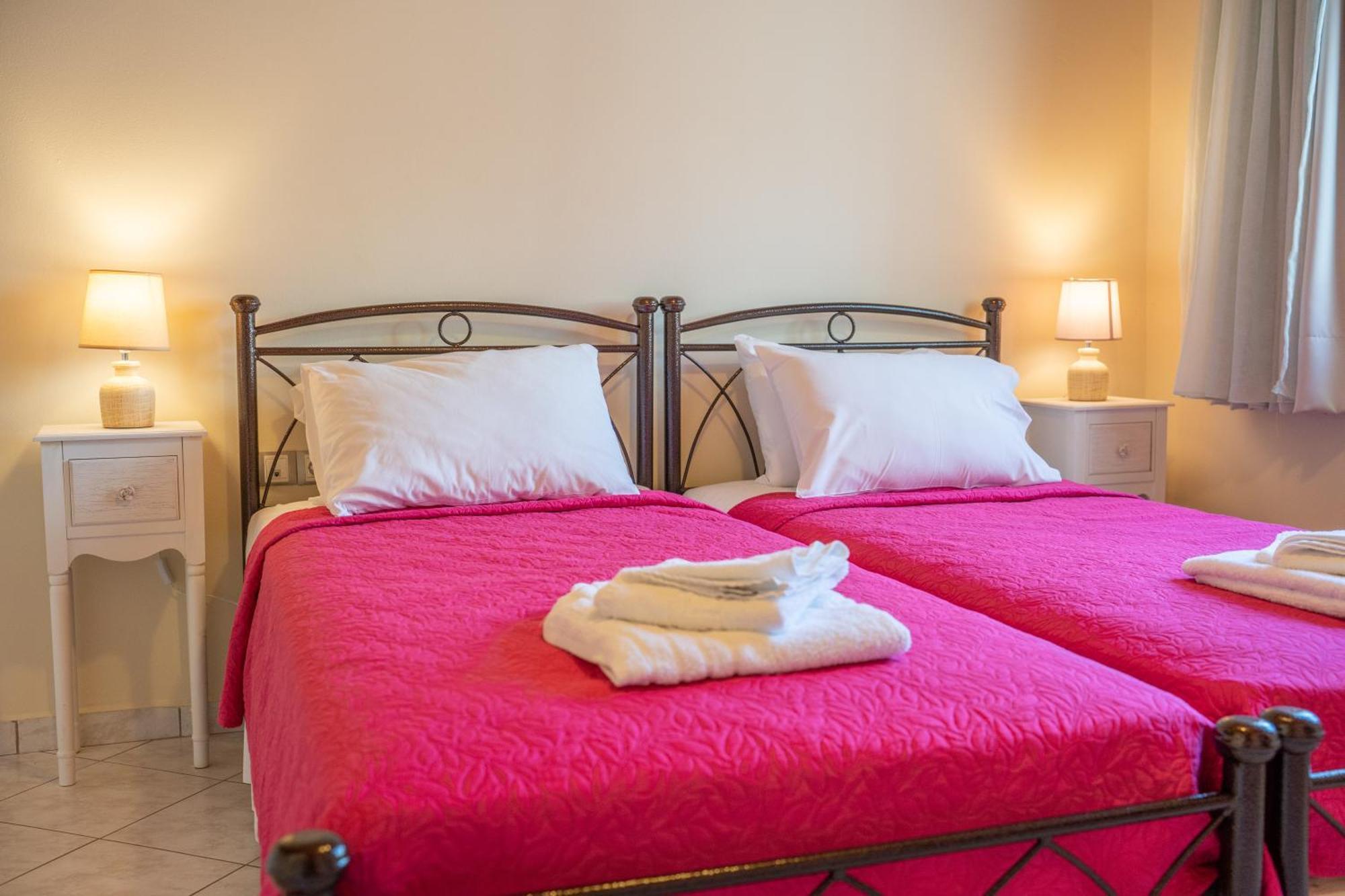 Dimitra'S House Apartment อาร์กอสโตลี ภายนอก รูปภาพ