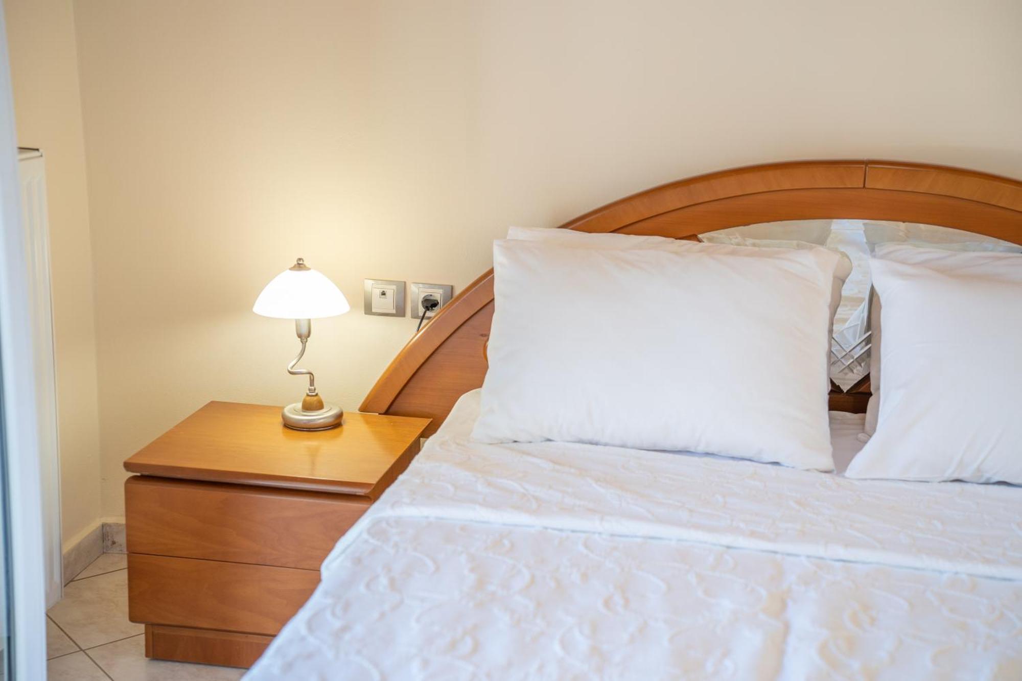 Dimitra'S House Apartment อาร์กอสโตลี ภายนอก รูปภาพ